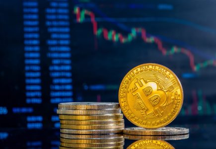 How Bitcoin Traders Can Benefit From Sky-High Volatility
