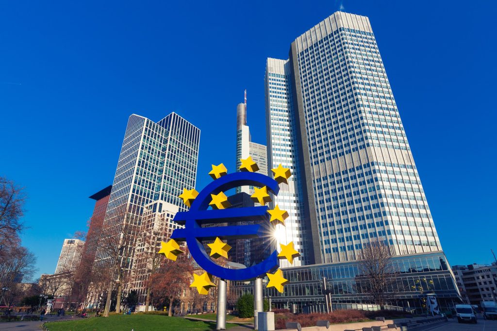 ECB Lifts Interest Rates to 23-year High, Euro Falls